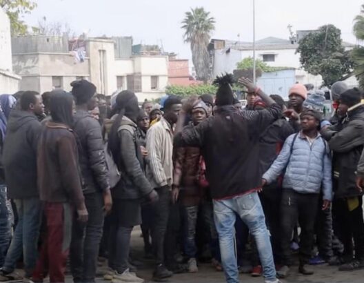 ممارسات مشبوهة للمهاجرين من دول افريقيا جنوب الصحراء بحي السعادة تثير الاستياء – Kech24: Morocco News – كِشـ24 : جريدة إلكترونية مغربية